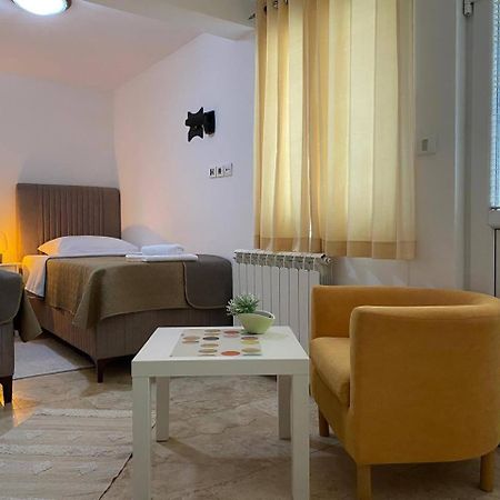 Apartman Marija Lux 스베티스테판 외부 사진