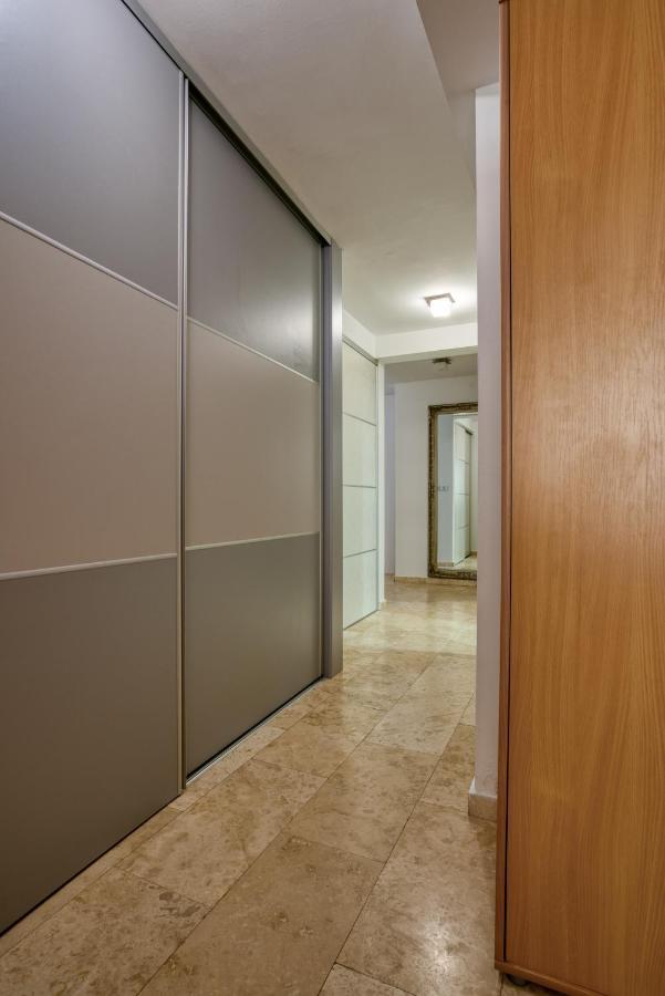 Apartman Marija Lux 스베티스테판 외부 사진